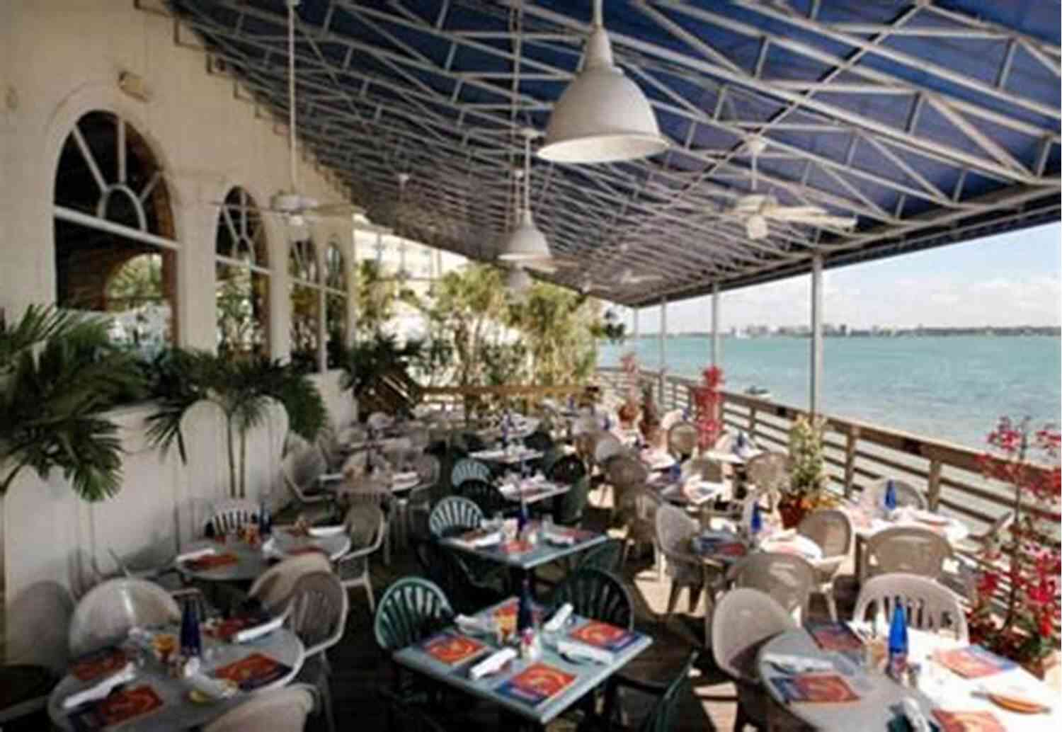 Clearwater Bay Beach House Restaurant The Beach House (Clearwater Bay 4)