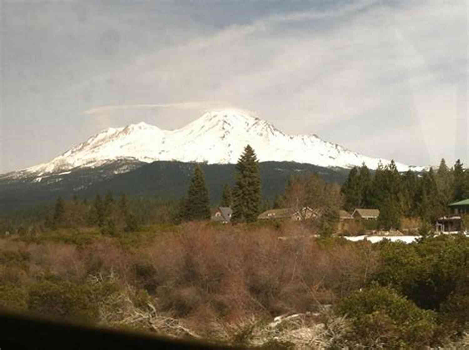 Experience The Majestic Beauty Of Mount Shasta On A Shoestring Budget Mount Shasta On A Shoestring