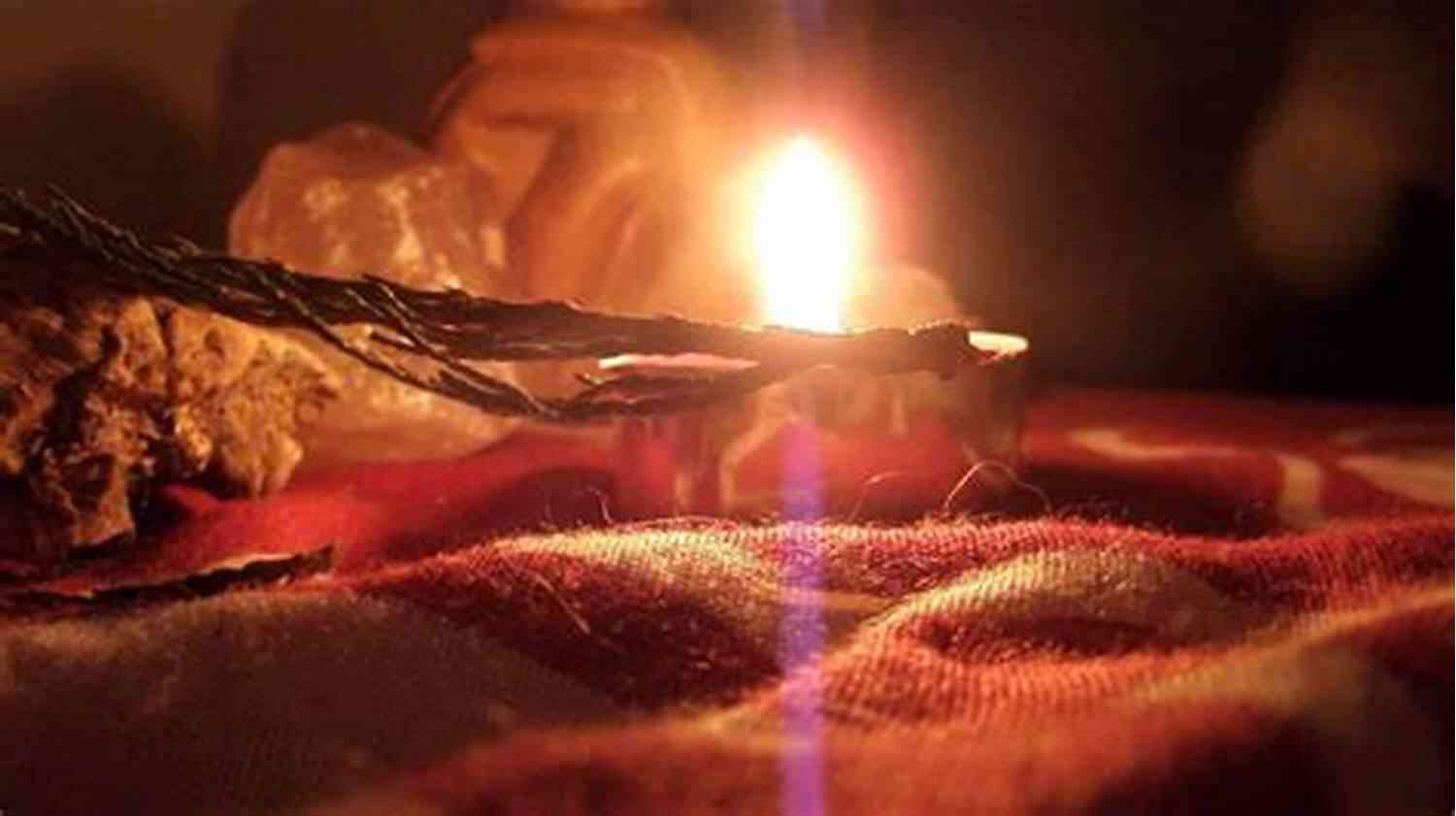 Firelights Of The Solstice Season Of The Sorceress: Poetry And Prose
