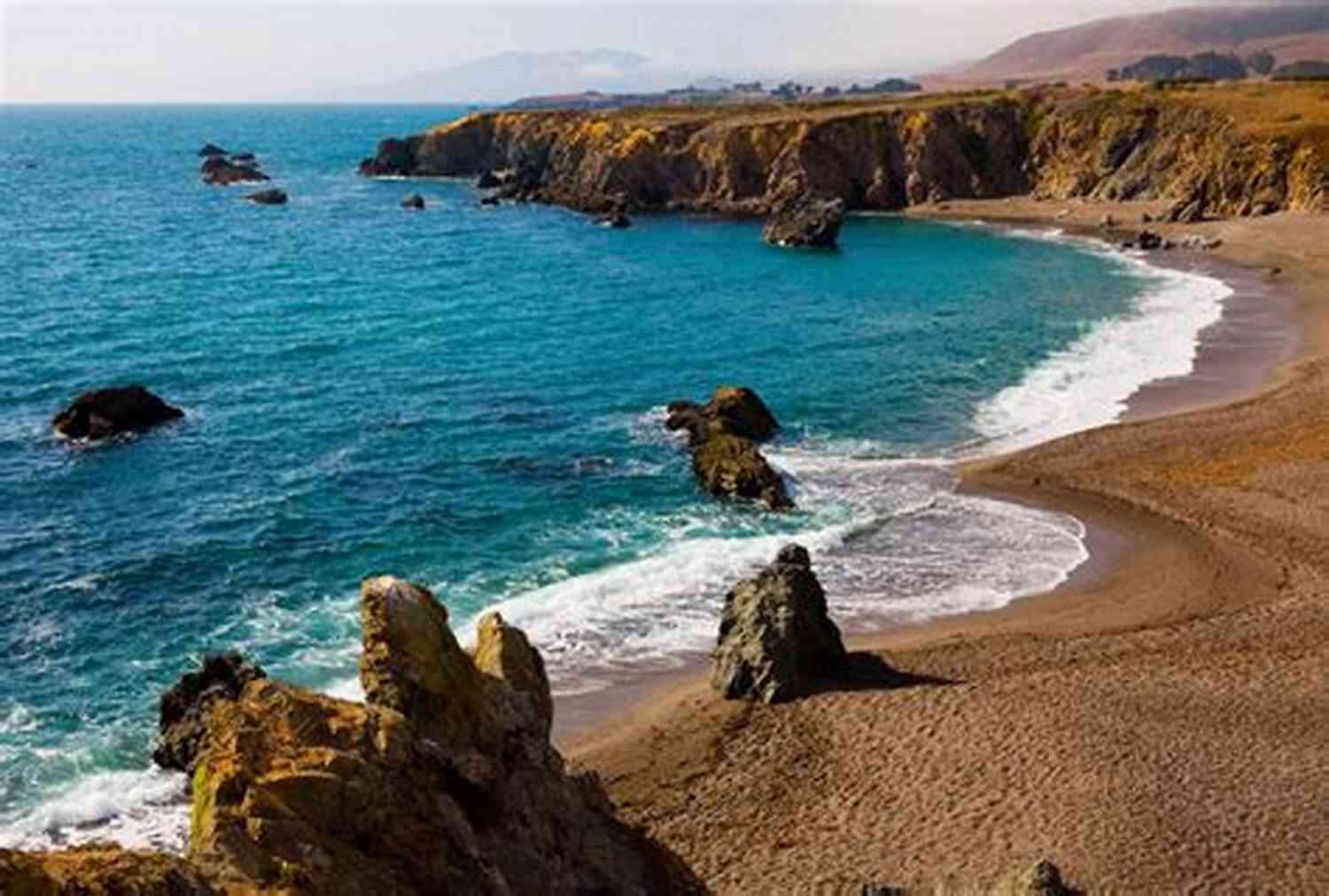 Stunning View Of The North Shore Coastline A Promise To Keep (Love On The North Shore 5)